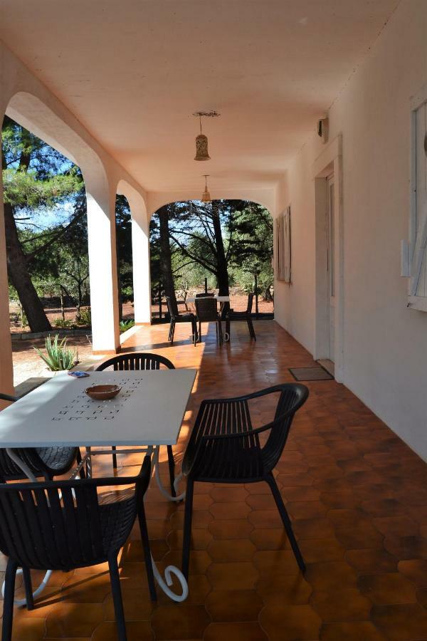 אוסטוני Villa Graziella מראה חיצוני תמונה